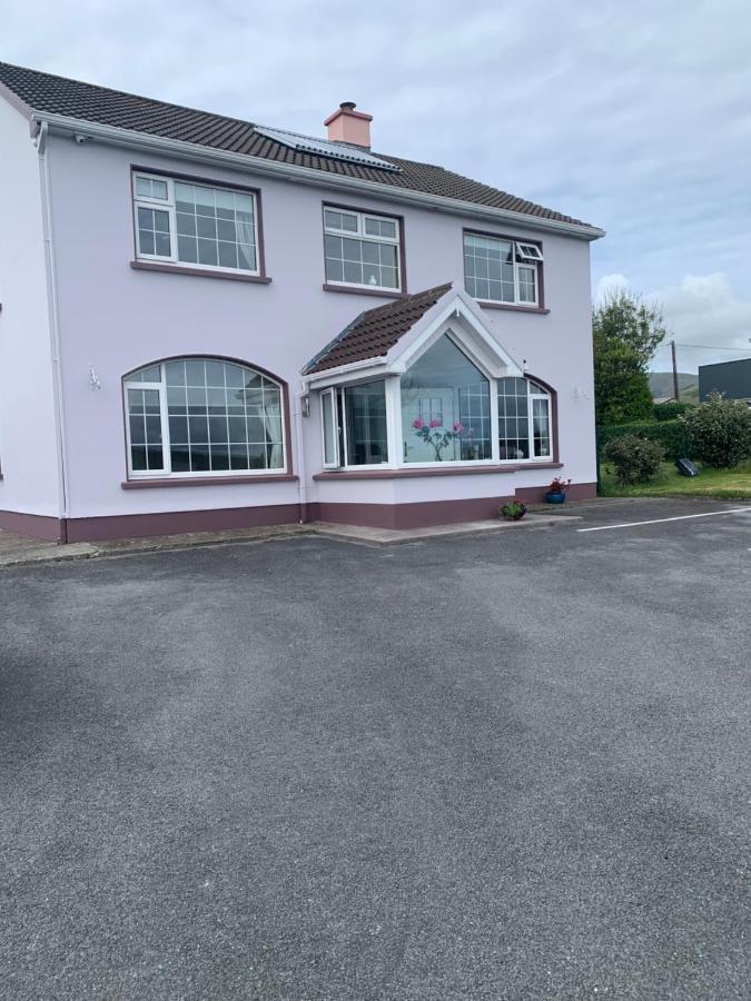 Emlagh East Brownes B&B 외부 사진
